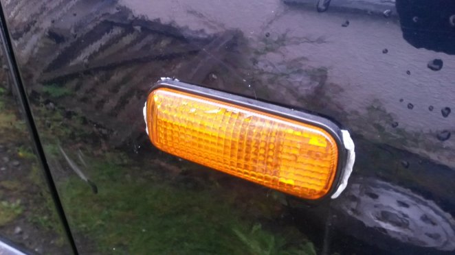 Side indicator bodge. A common fault it seems.