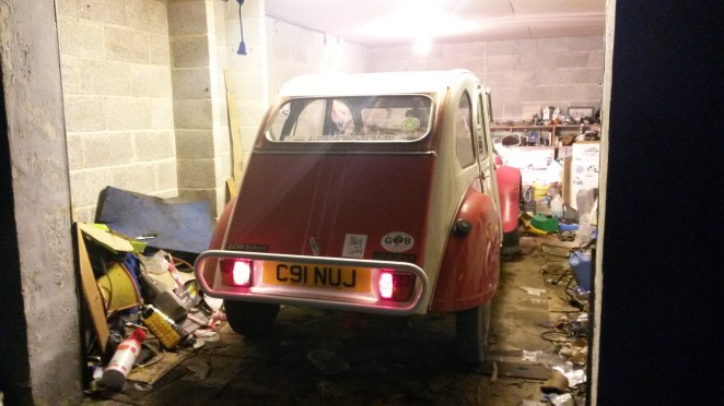 Morning Elly! Fancy a drive?