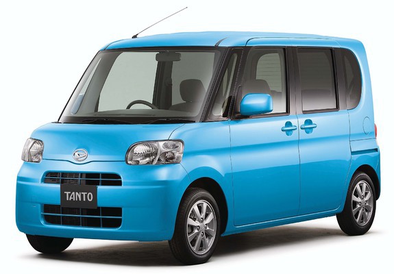 Fabulous! The tiny Daihatsu Tanto.
